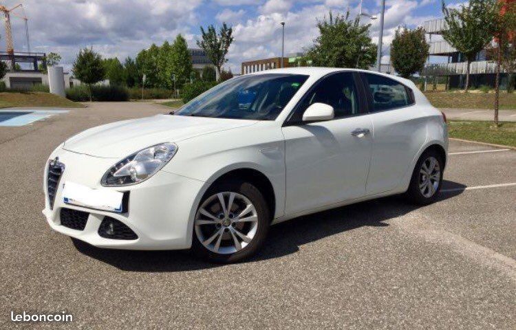 Alfa Romeo Giulietta 1 6 Jtdm 105 S S Distinctive