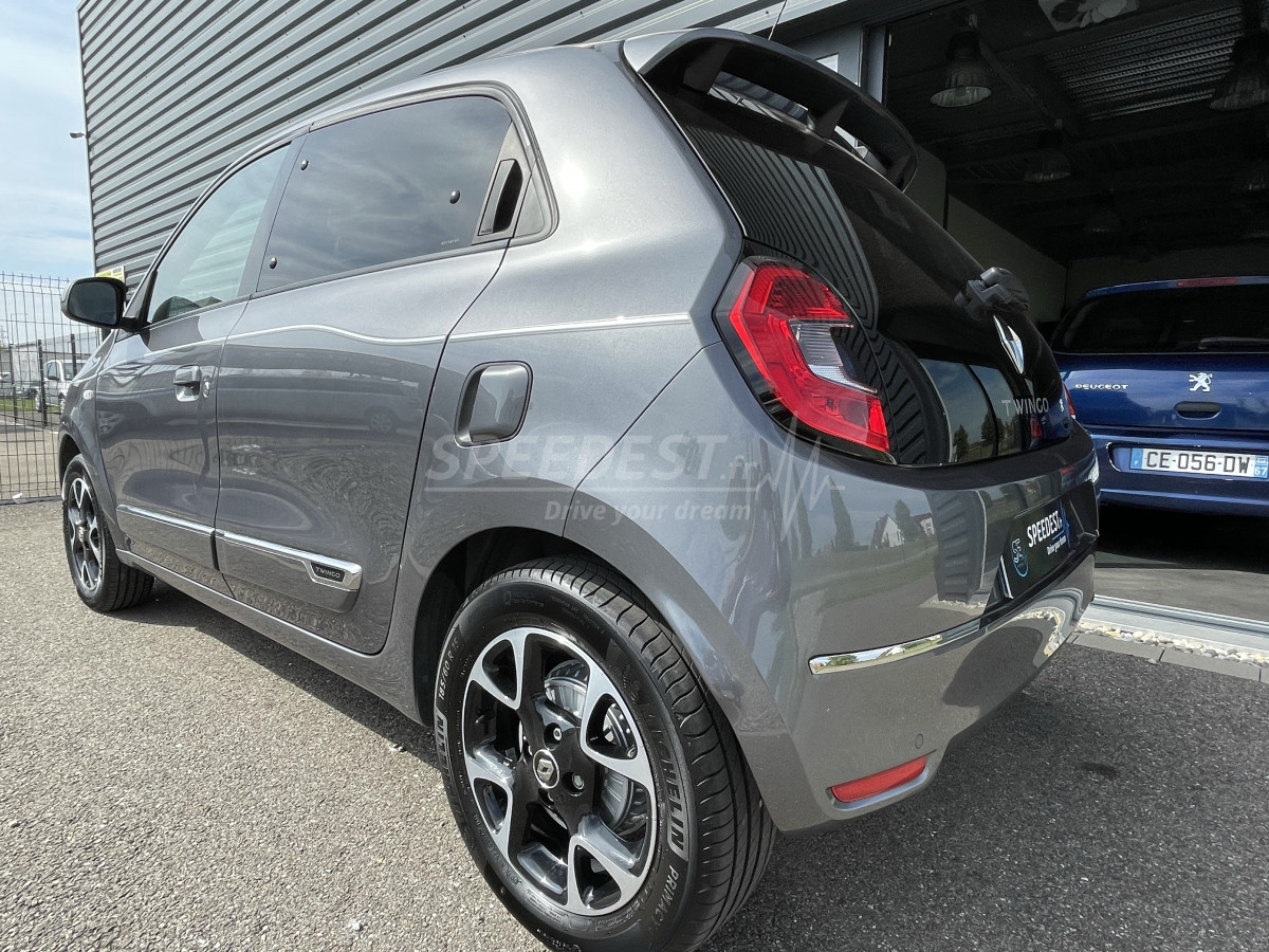 RENAULT TWINGO