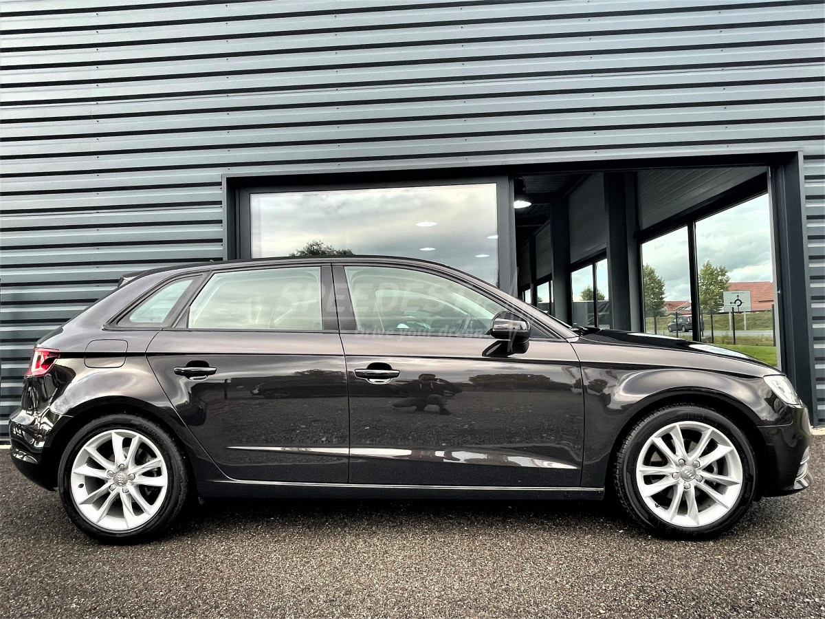 AUDI A3 AMBITION -GPS-