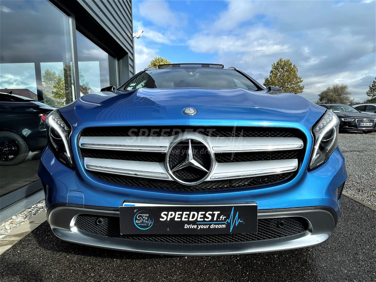 MERCEDES GLA -TOIT OUVRANT/ATTELAGE-