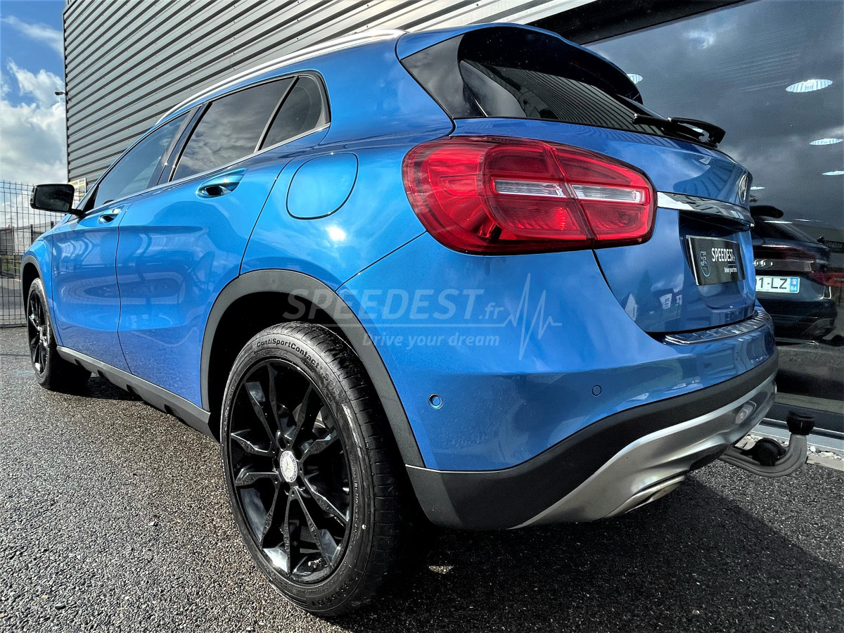 MERCEDES GLA -TOIT OUVRANT/ATTELAGE-