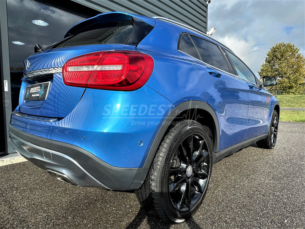 MERCEDES GLA -TOIT OUVRANT/ATTELAGE-