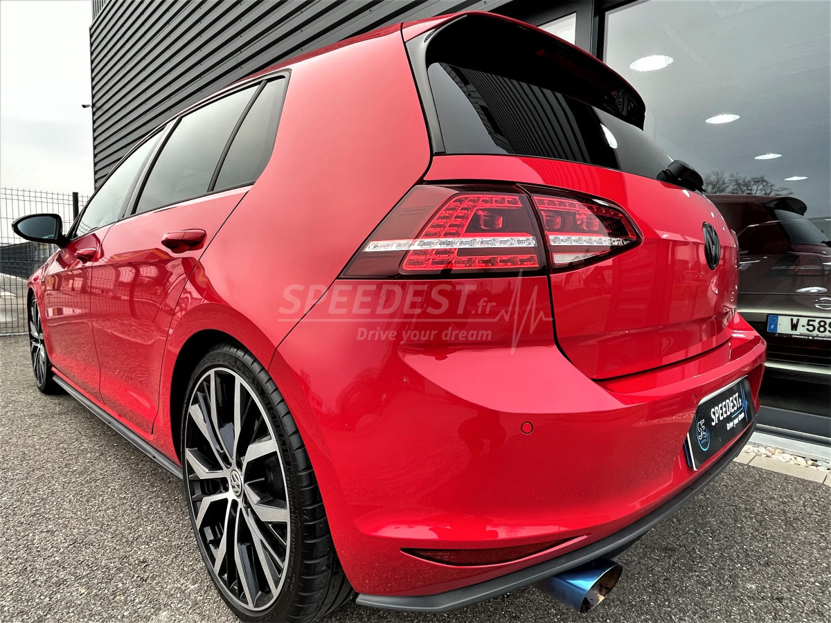 VW GOLF GTI PERFORMANCE 230ch