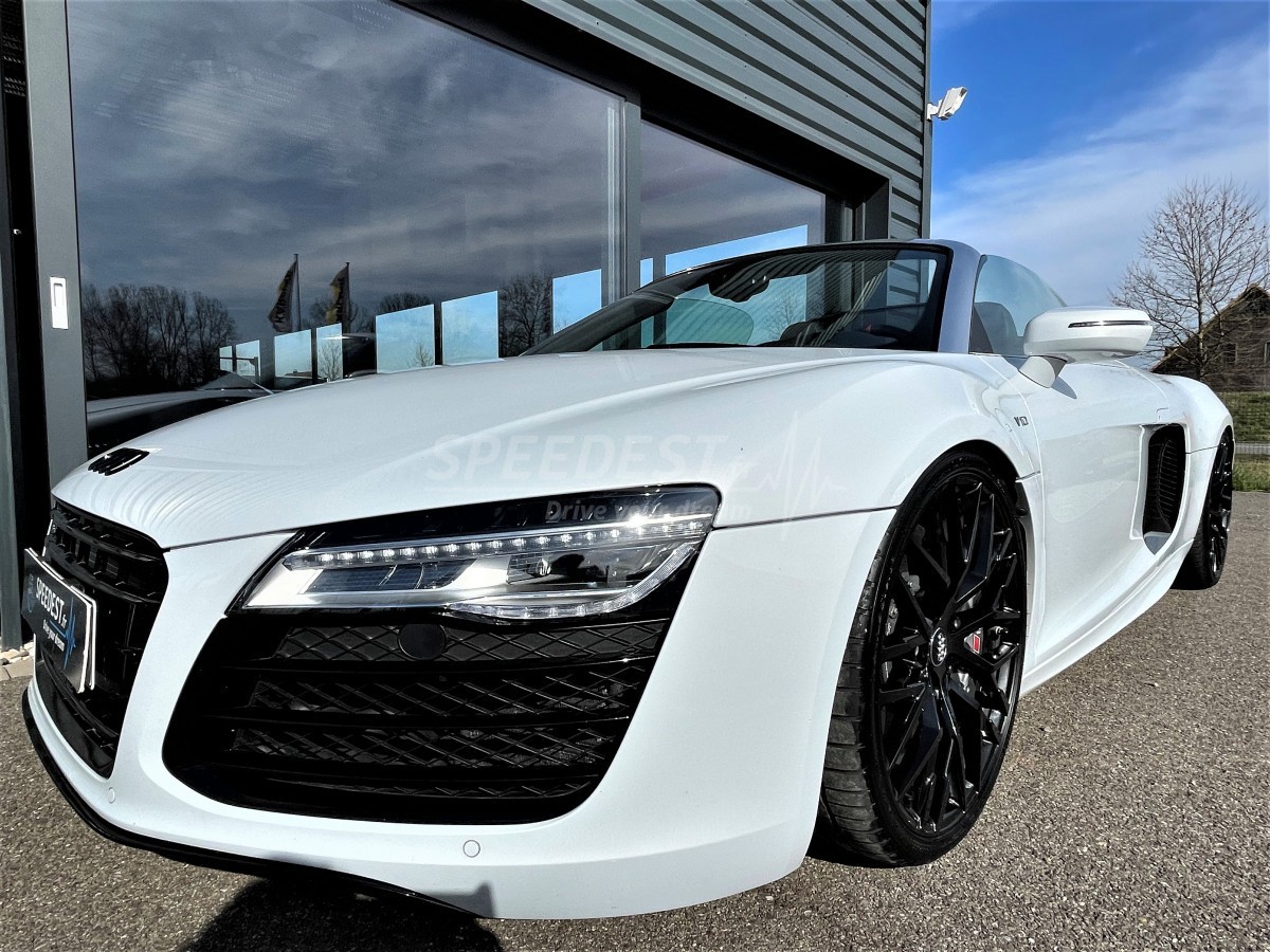 AUDI R8 V10 SPYDER -UNIQUE-