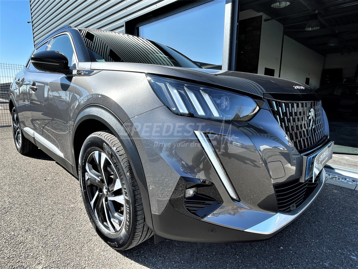 PEUGEOT 2008 -GTLINE-