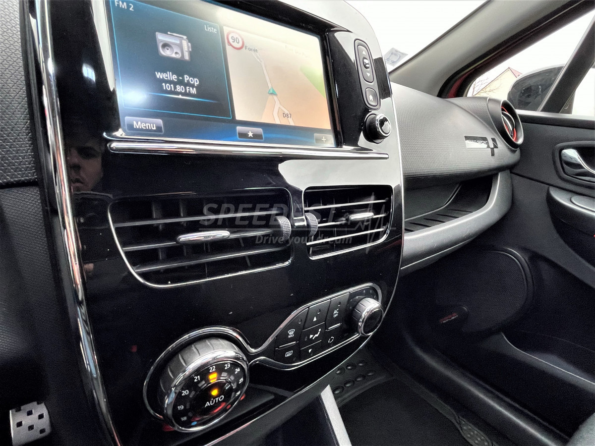 CLIO RS -REMUS/GPS-