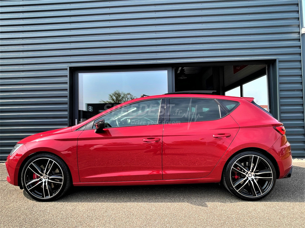 LEON CUPRA 300ch -TOIT PANO/BACQUET-