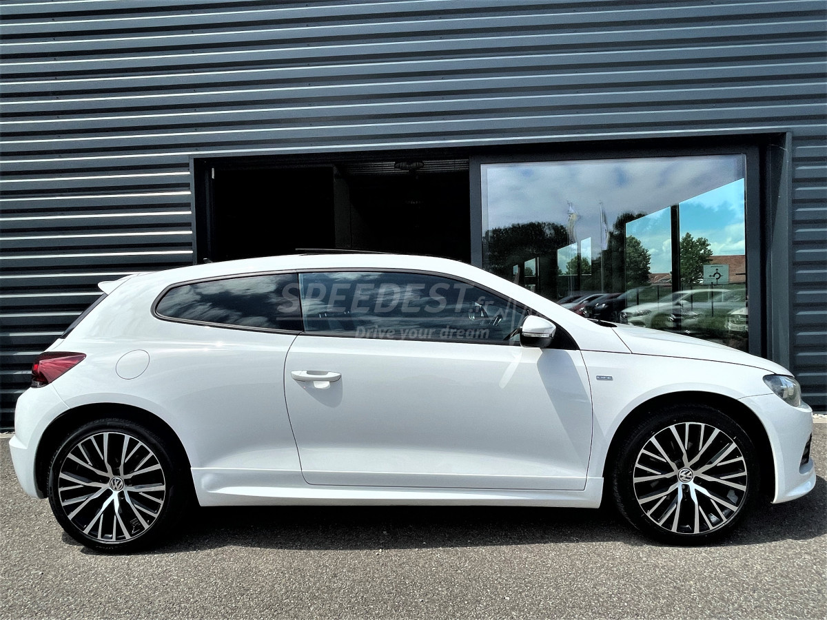 SCIROCCO RLINE -TOIT PANO/XENON-