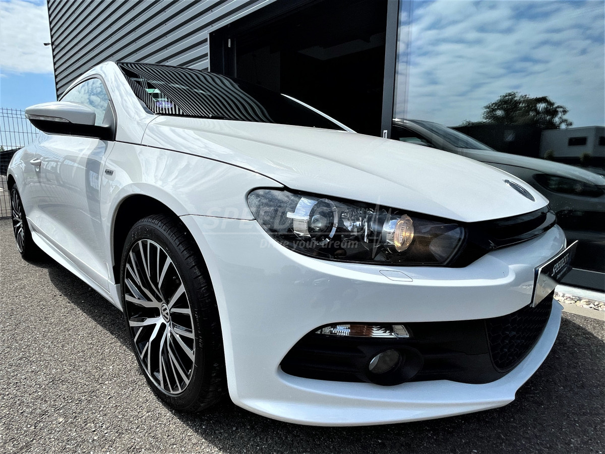 SCIROCCO RLINE -TOIT PANO/XENON-