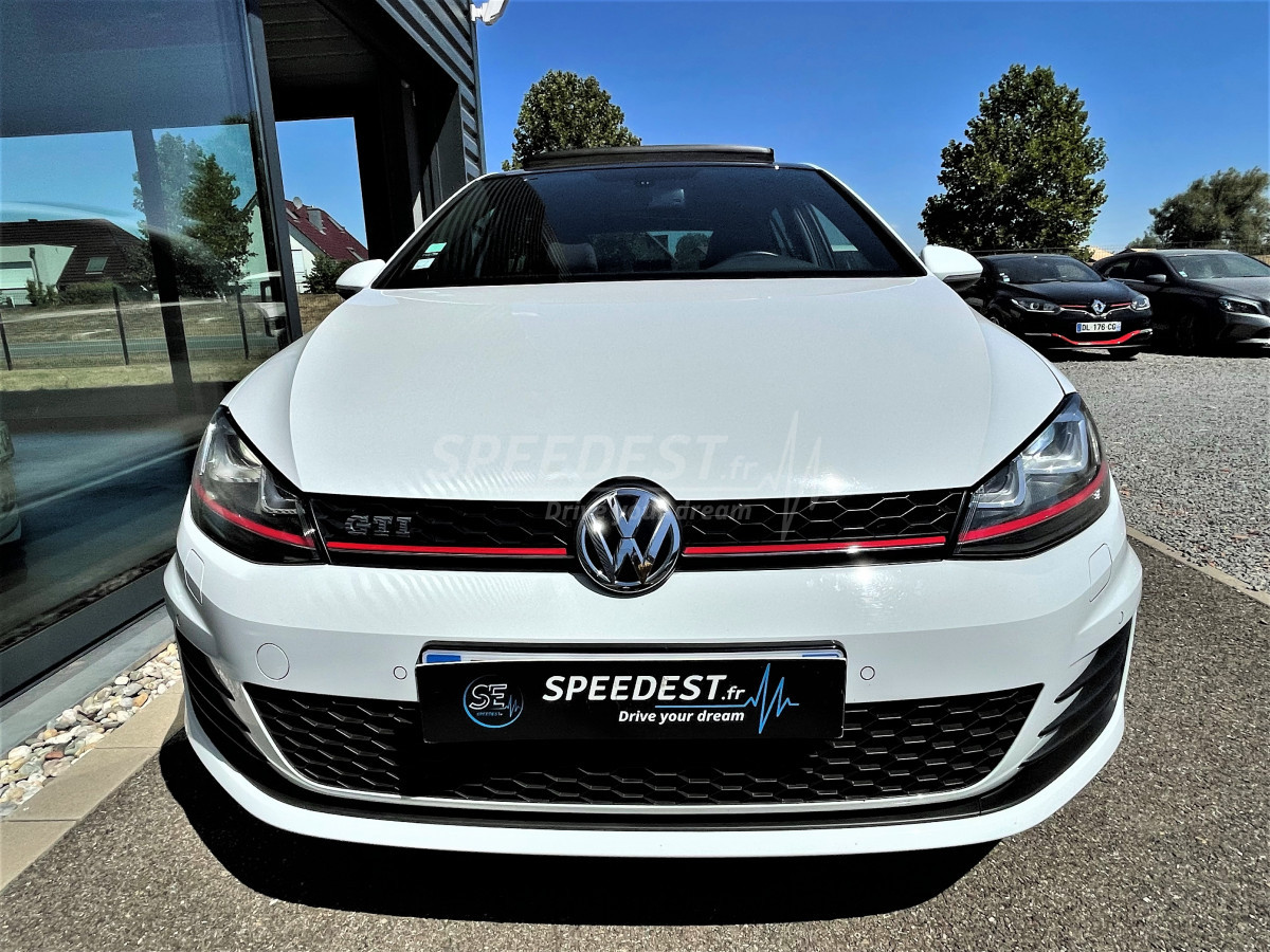 GOLF VII GTI -TOIT PANO/XENON/GPS-