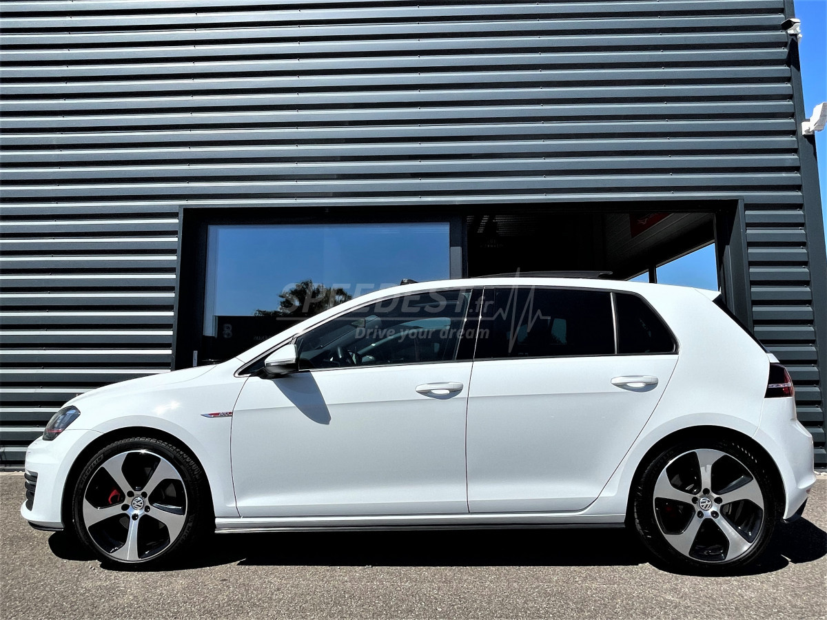 GOLF VII GTI -TOIT PANO/XENON/GPS-