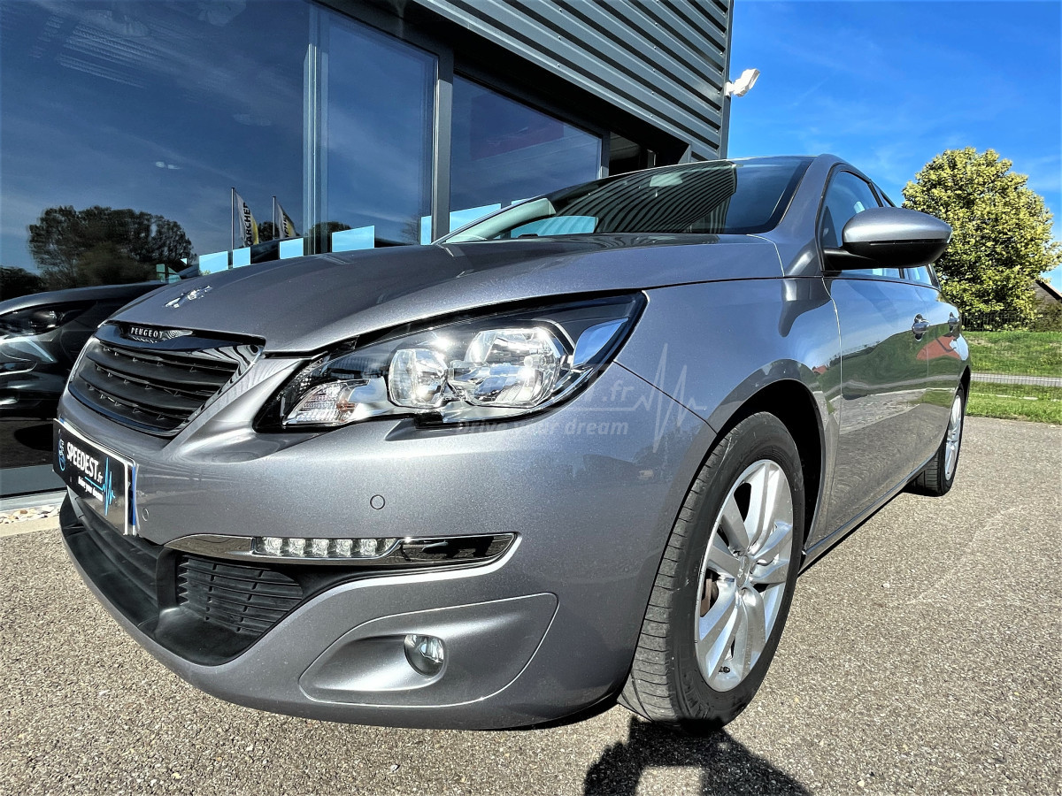 PEUGEOT 308 -AUTO/CAMERA-