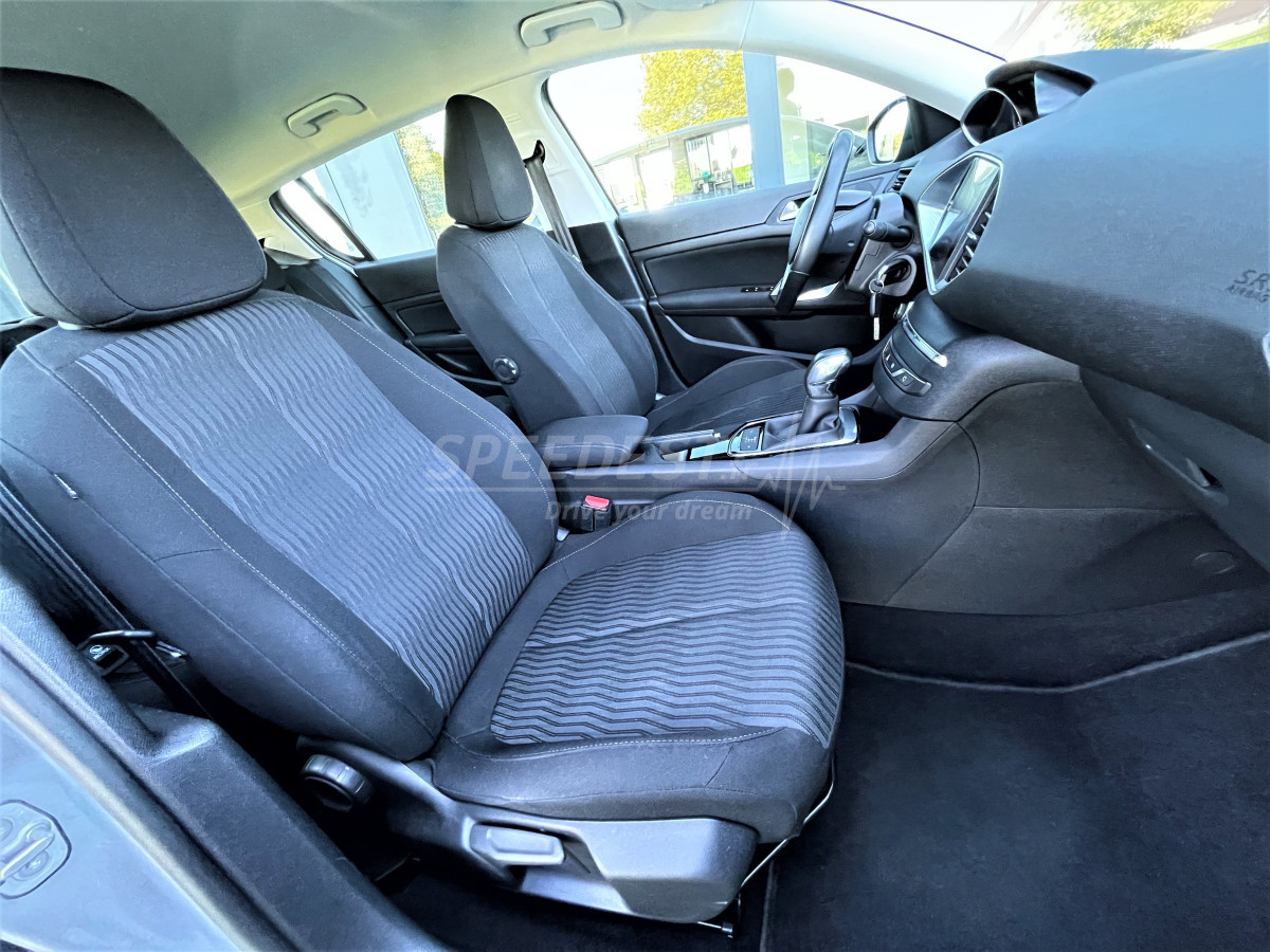 PEUGEOT 308 -AUTO/CAMERA-