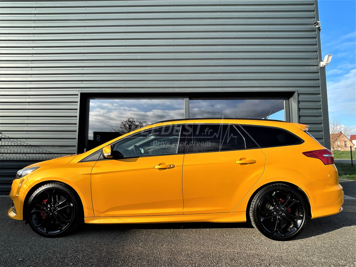 FOCUS ST MK3 BREAK -CAMERA/REGUL-