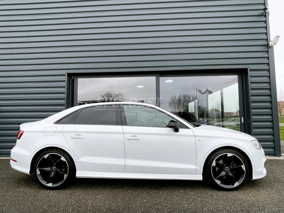 AUDI A3 -SLINE/BERLINE-