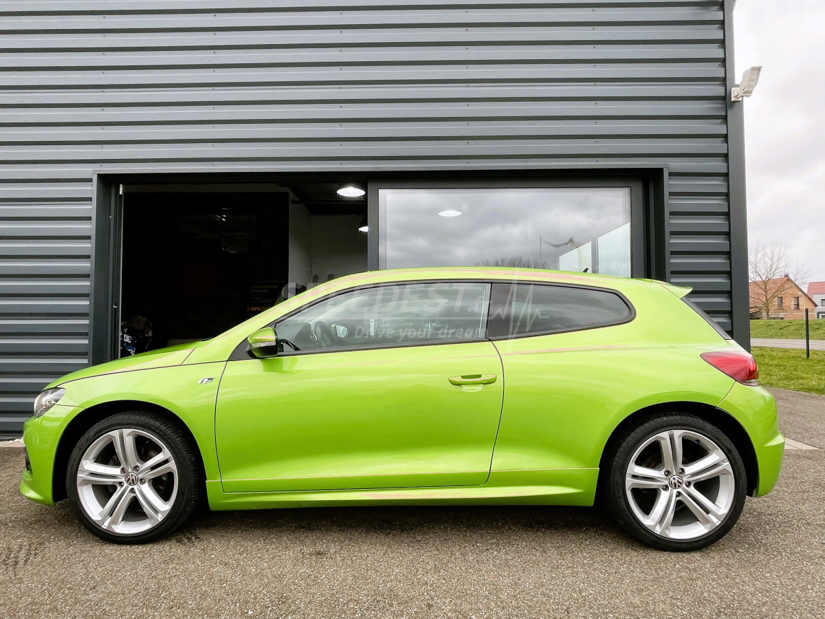 VW SCIROCCO RLINE -TOIT PANO-