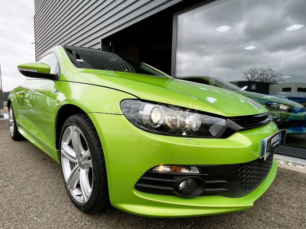 VW SCIROCCO RLINE -TOIT PANO-