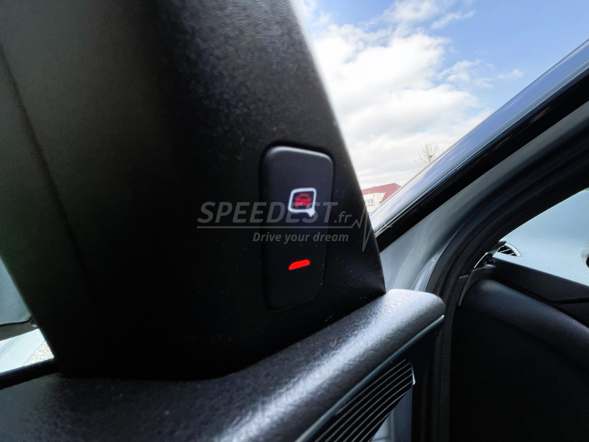 AUDI A6 320ch FULL -TOIT OUVRANT-