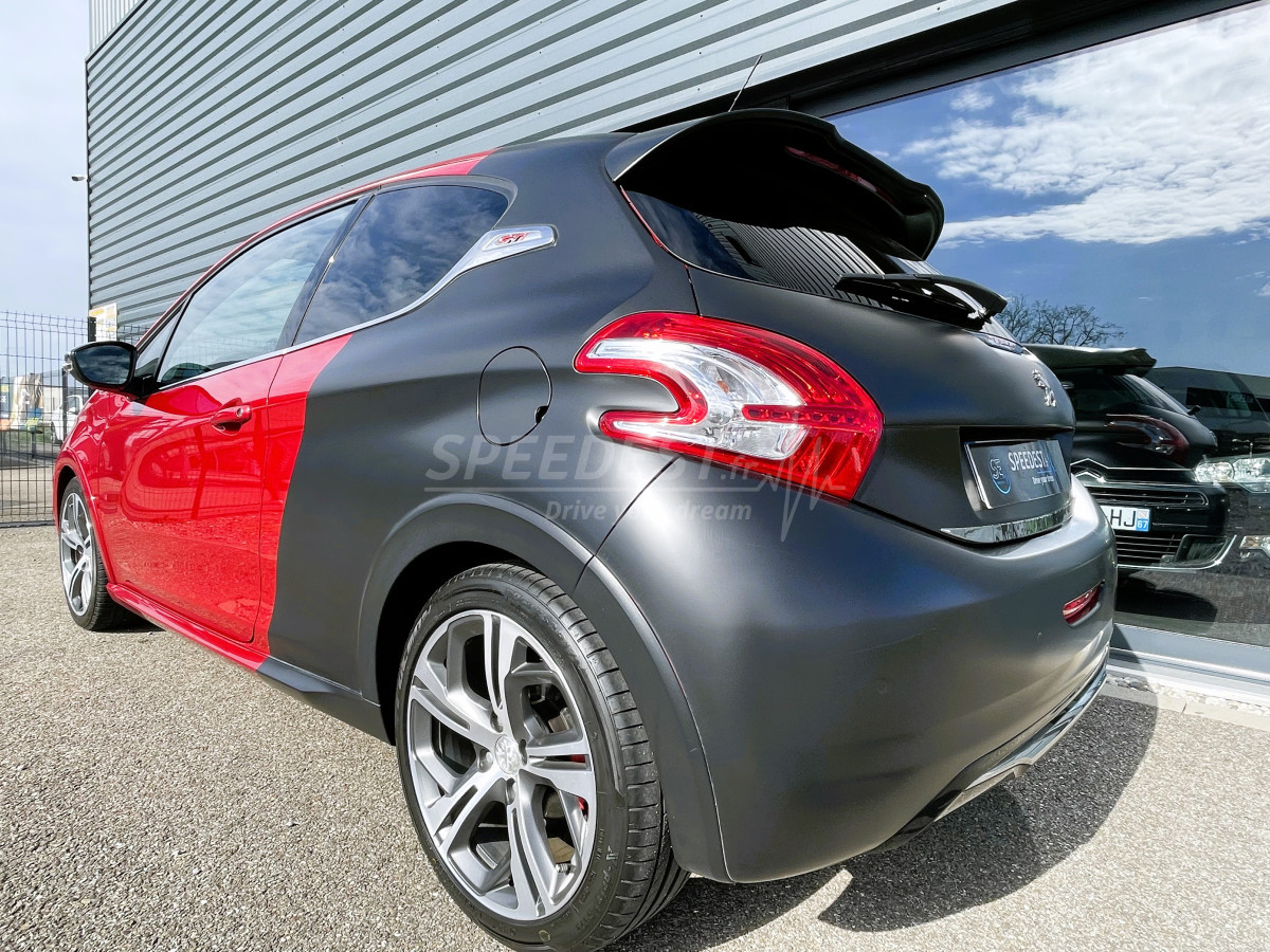 PEUGEOT 208 GTI -BITON/GPS-