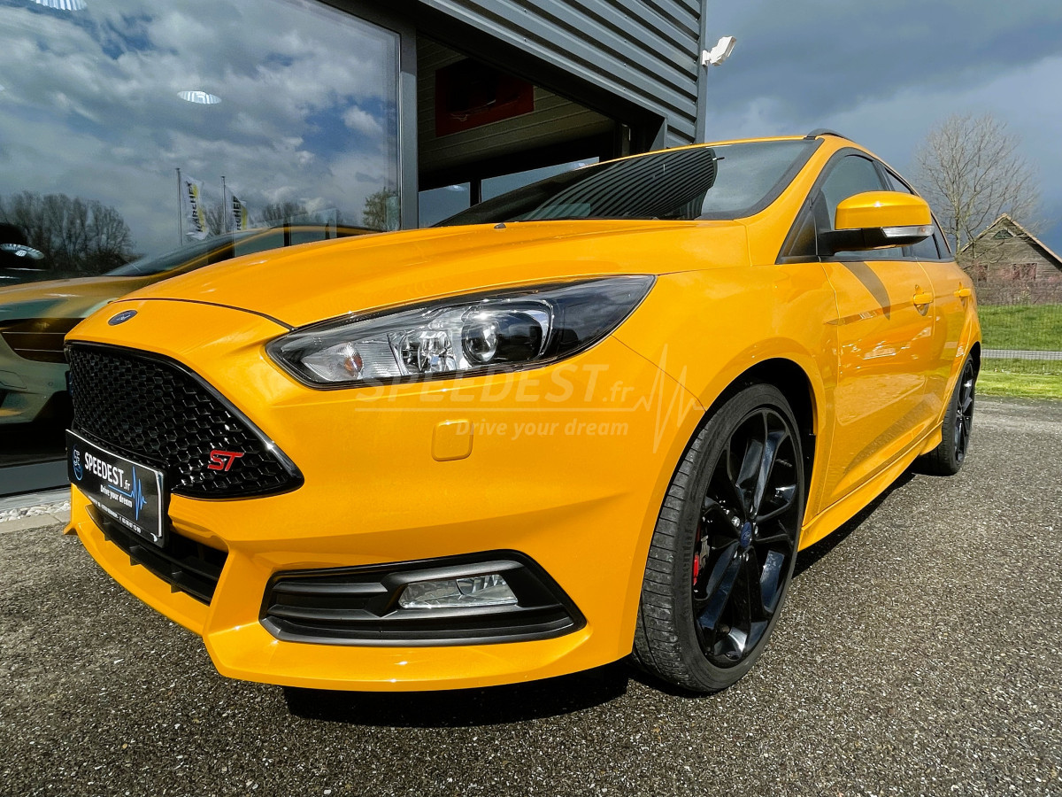 FOCUS ST BREAK 250ch -1ère MAIN-