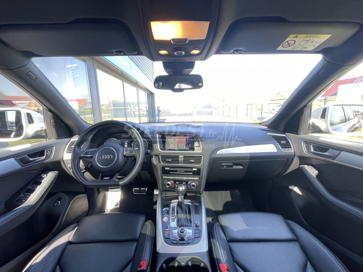 AUDI SQ5 -TOIT OUVRANT/ATTELAGE-