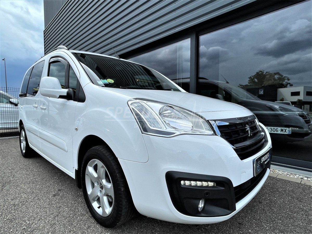 PEUGEOT PARTNER -EQUIPE-