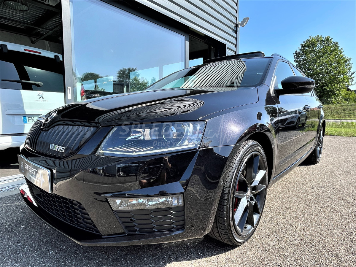 SKODA OCTAVIA RS -BACQUET/TOIT OUVRANT-