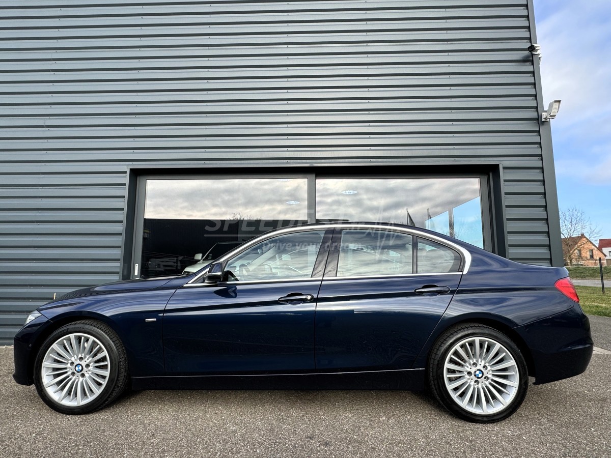 BMW 330D -LUXURY-