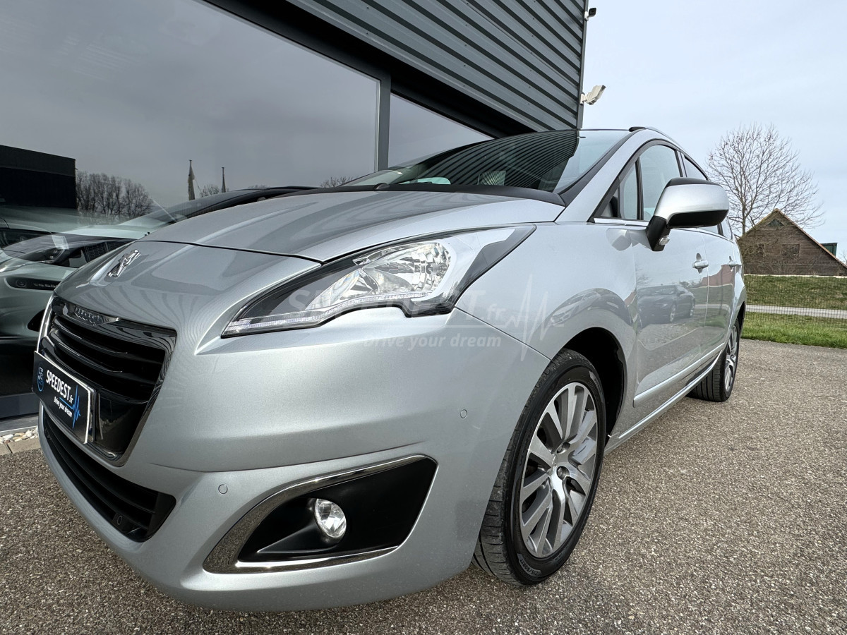 PEUGEOT 5008 -7 PLACES-