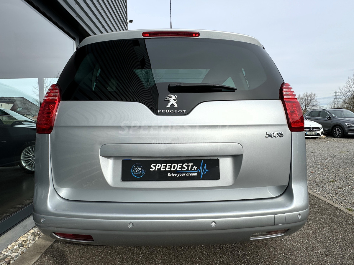 PEUGEOT 5008 -7 PLACES-