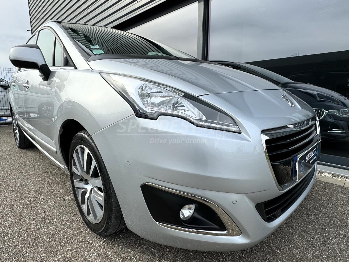 PEUGEOT 5008 -7 PLACES-