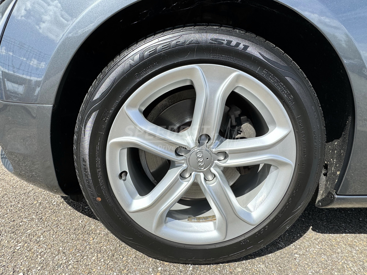AUDI A5 COUPE -FAIBLE KILOMETRAGE!-