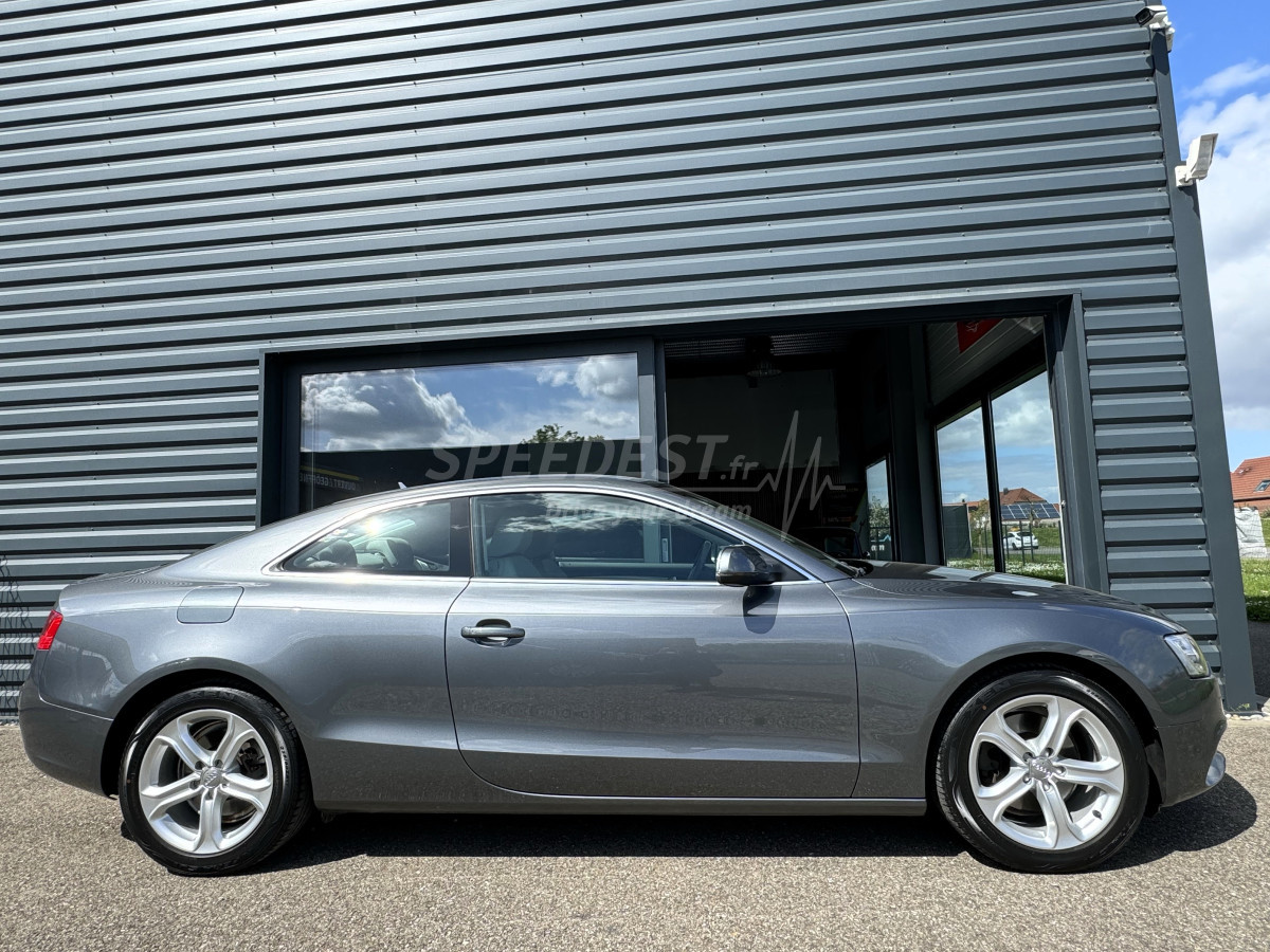 AUDI A5 COUPE -FAIBLE KILOMETRAGE!-