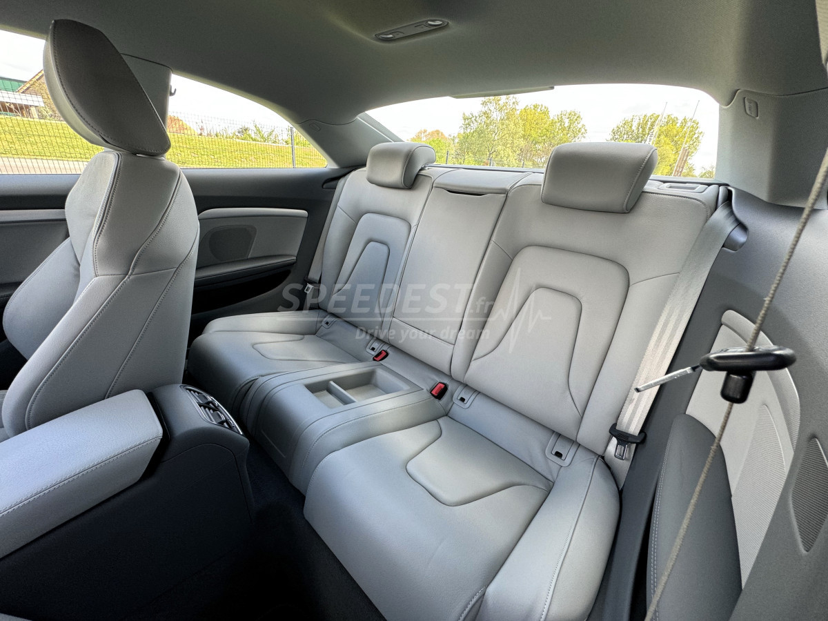 AUDI A5 COUPE -FAIBLE KILOMETRAGE!-