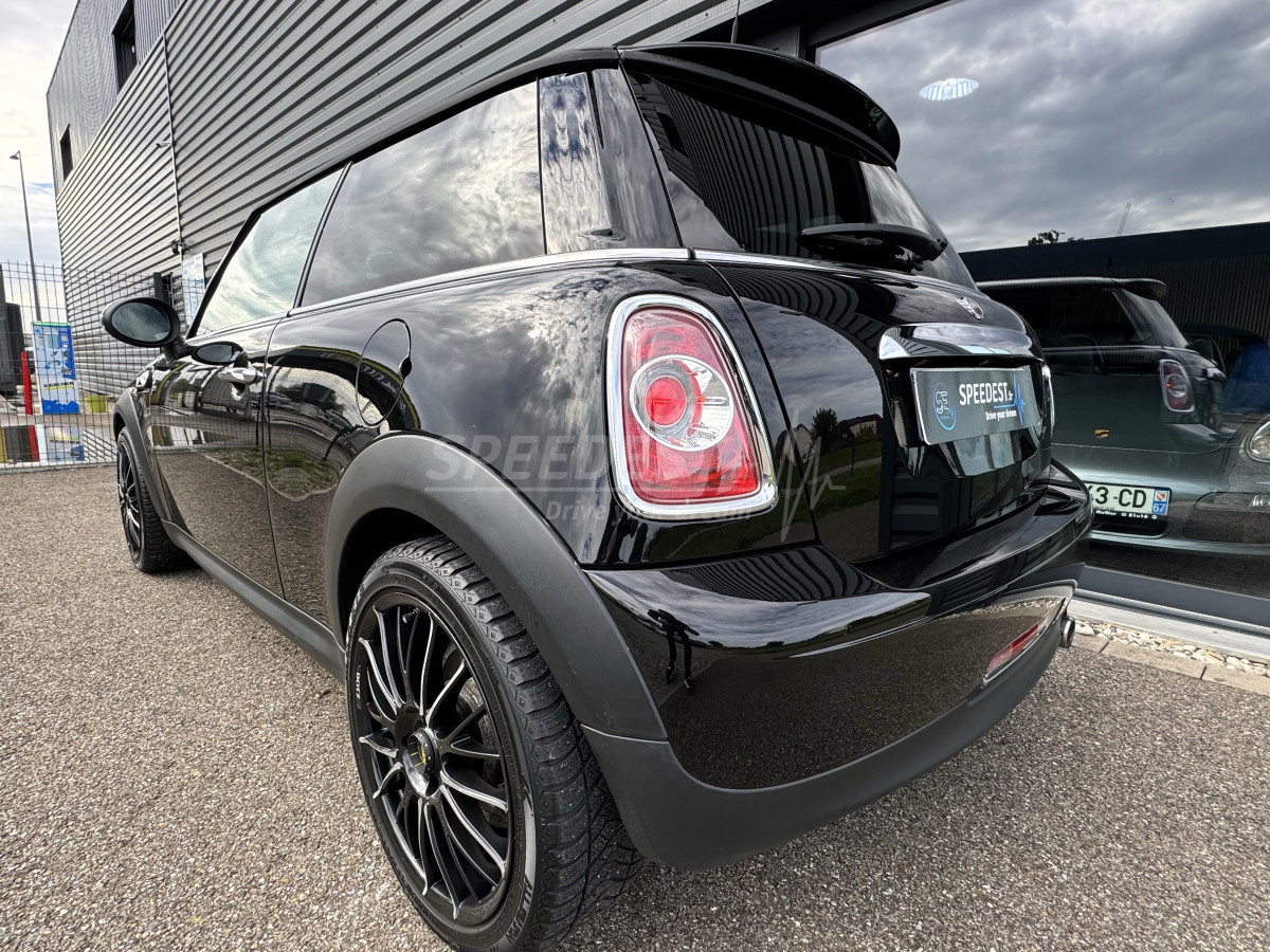 MINI COOPER