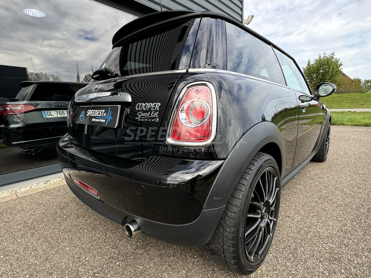 MINI COOPER