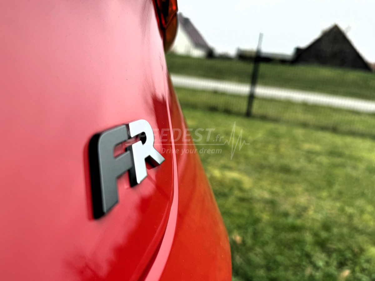 LEON FR -SUREEQUIPE-