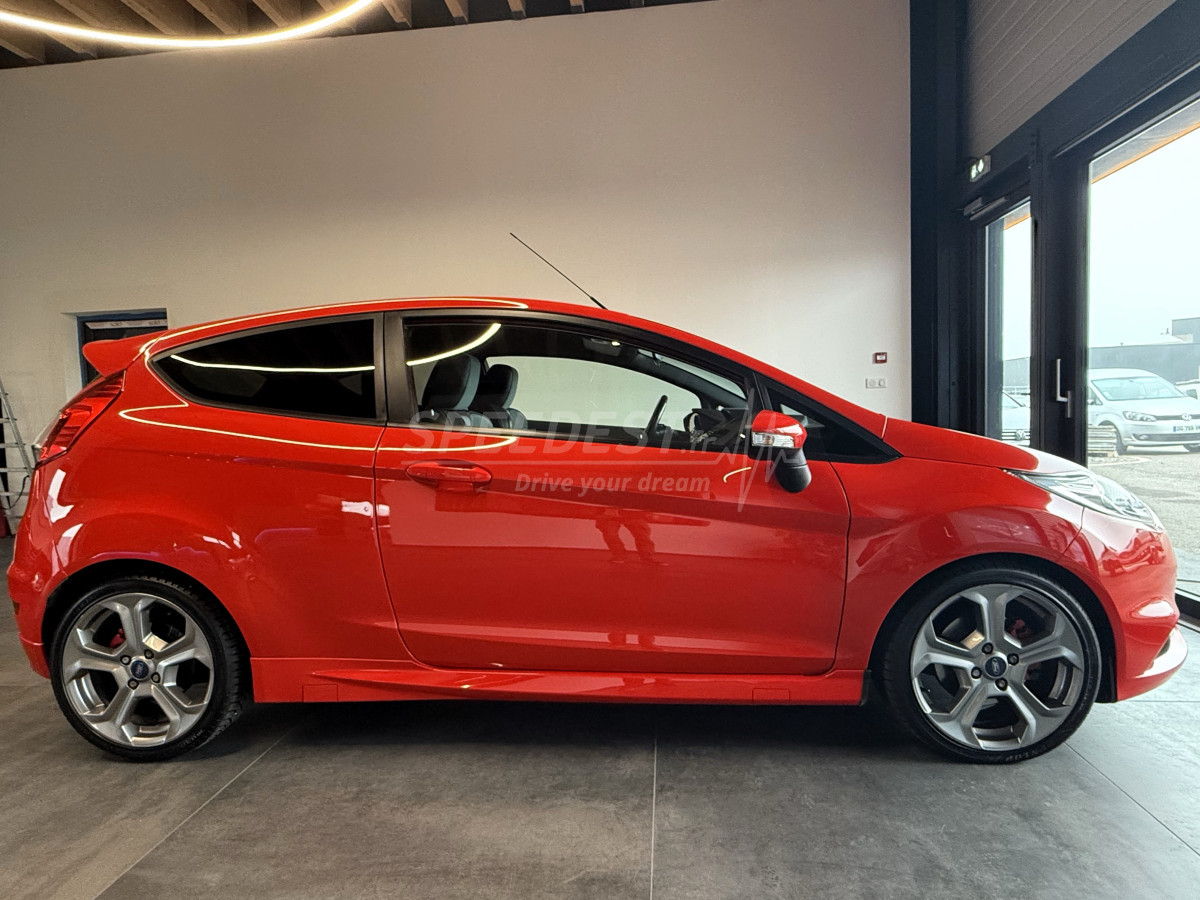 FIESTA ST -LA BOMBINETTE POLYVALENTE-