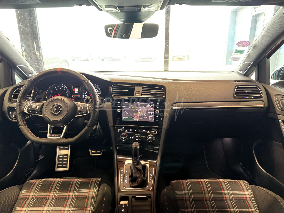 GOLF VII GTI PERFORMANCE -TOP CONFIGURATION-