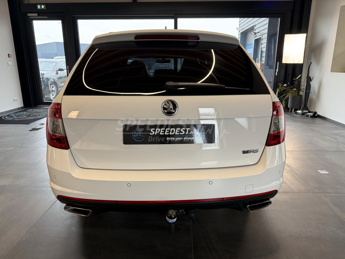 SKODA OCTAVIA RS -BACQUET/ATTELAGE/DISTRI OK-
