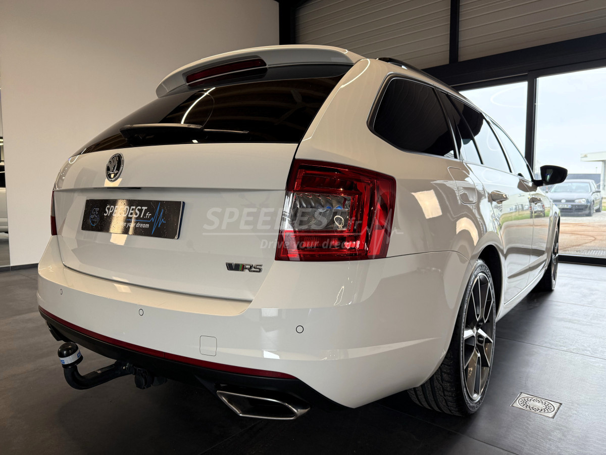 SKODA OCTAVIA RS -BACQUET/ATTELAGE/DISTRI OK-