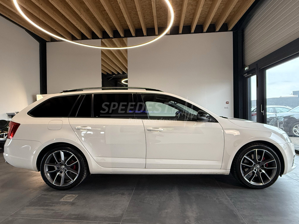 SKODA OCTAVIA RS -BACQUET/ATTELAGE/DISTRI OK-
