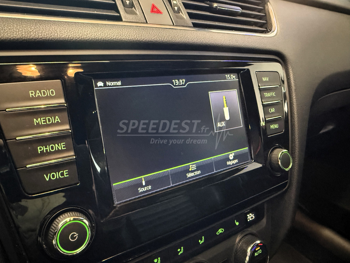 SKODA OCTAVIA RS -BACQUET/ATTELAGE/DISTRI OK-