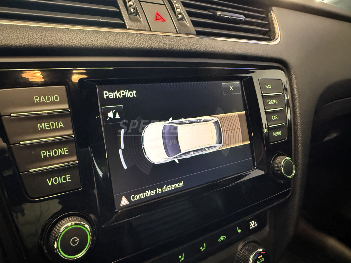 SKODA OCTAVIA RS -BACQUET/ATTELAGE/DISTRI OK-