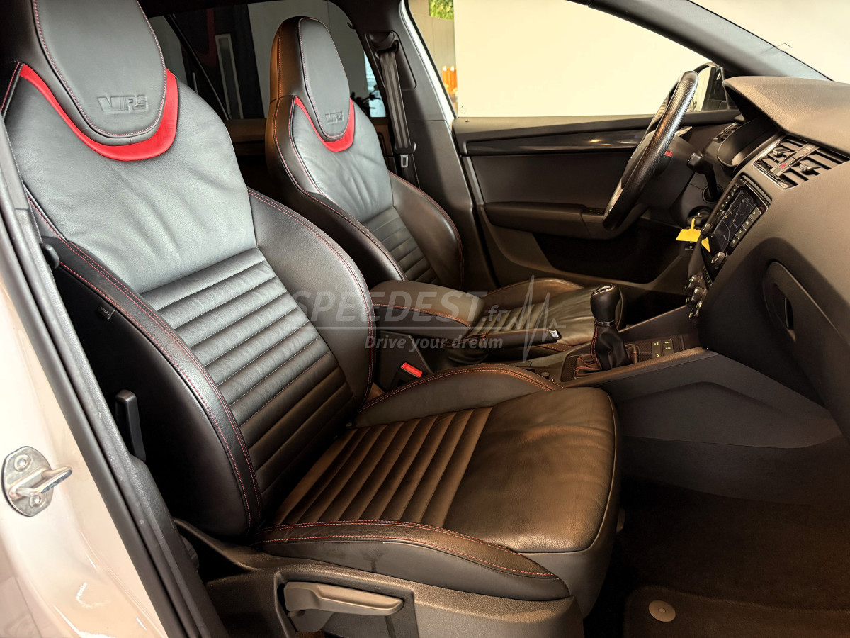 SKODA OCTAVIA RS -BACQUET/ATTELAGE/DISTRI OK-