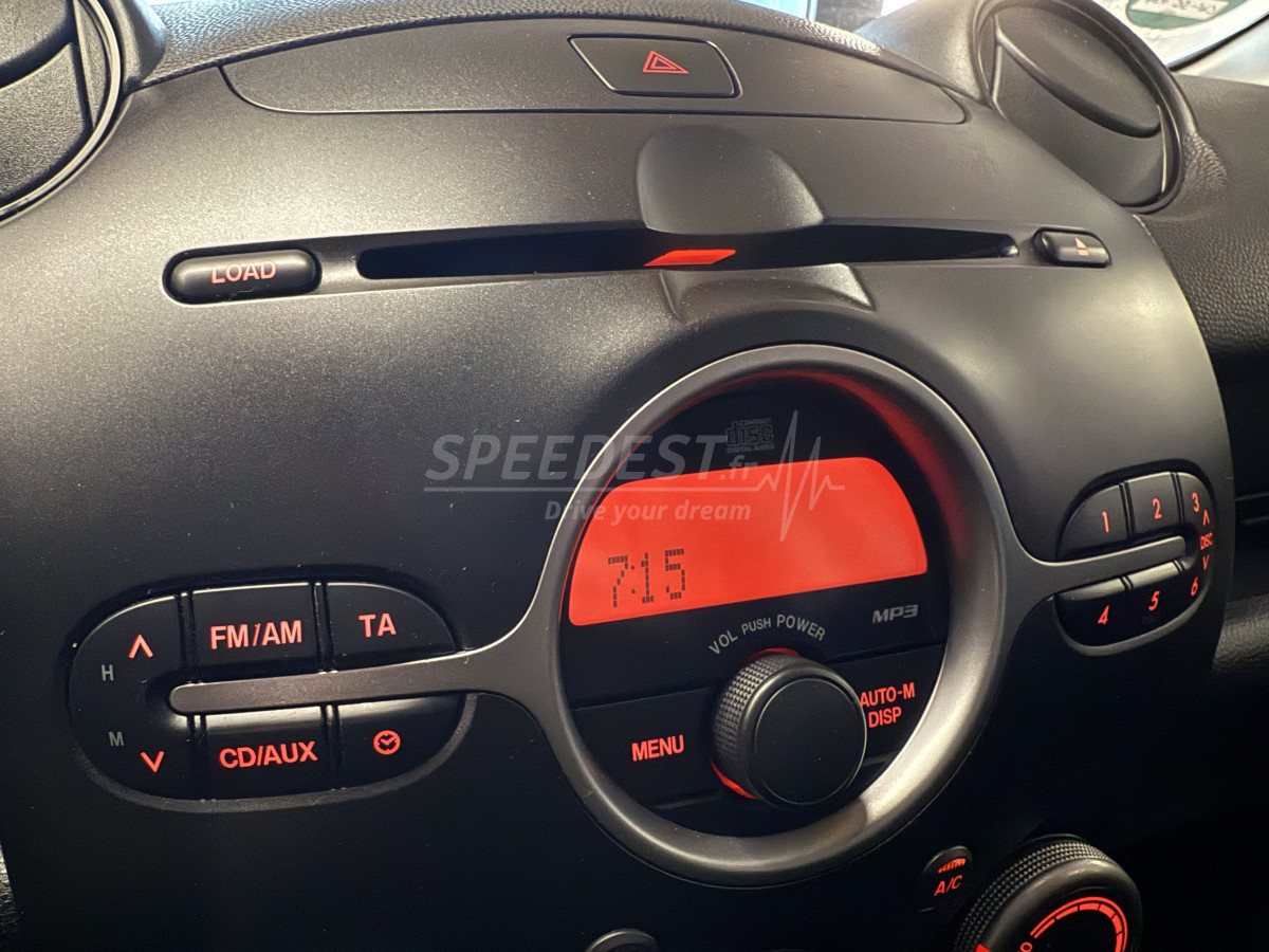 MAZDA 2 -CLIM-ROUE ETE/HIVER-