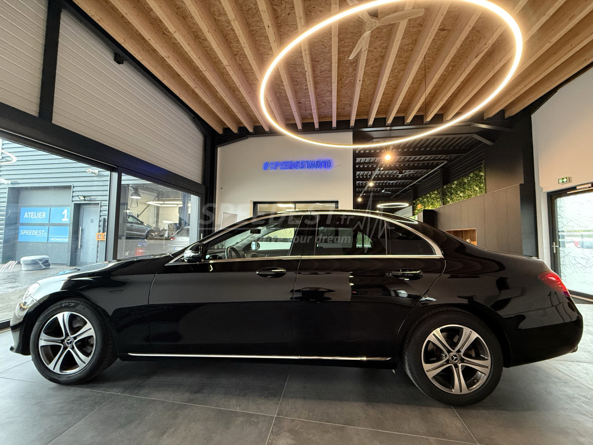CLASSE E 194ch /LED-CARPLAY/