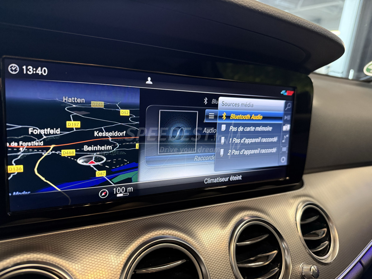 CLASSE E 194ch /LED-CARPLAY/
