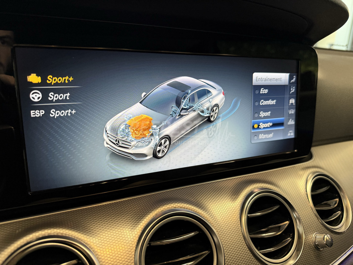CLASSE E 194ch /LED-CARPLAY/