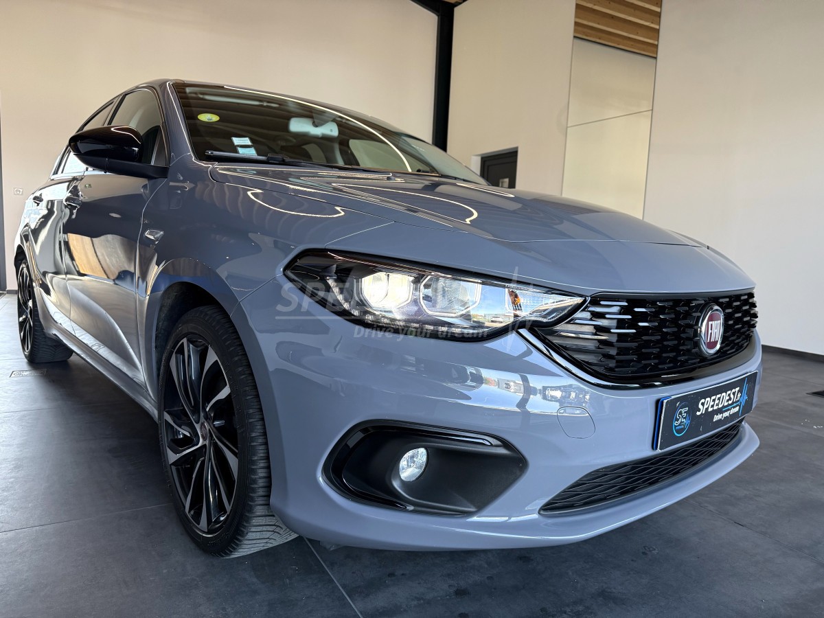 FIAT TIPO / CARPLAY - CAMERA